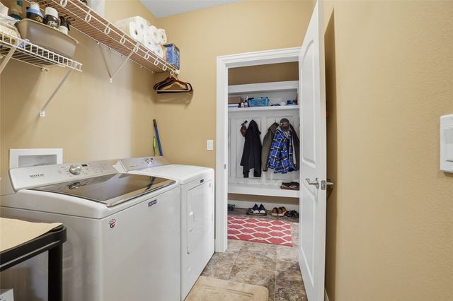 340 Cemar Court, Marion, IA 52302