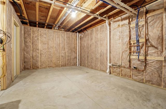 340 Cemar Court, Marion, IA 52302