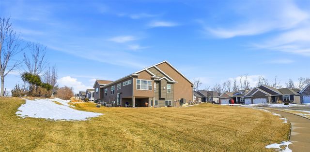 340 Cemar Court, Marion, IA 52302