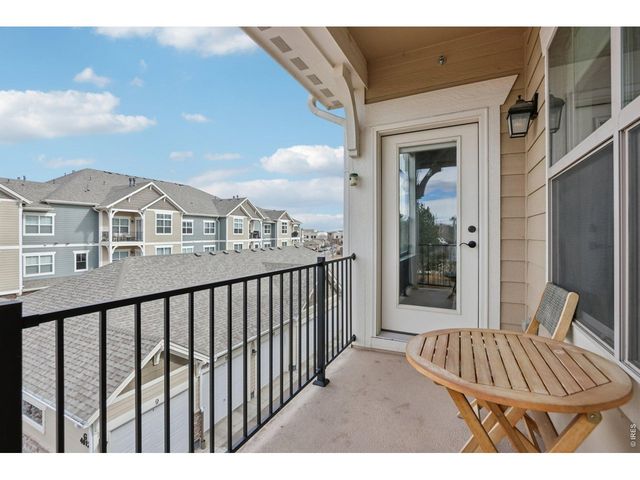 4612 Hahns Peak Dr 302, Loveland, CO 80538