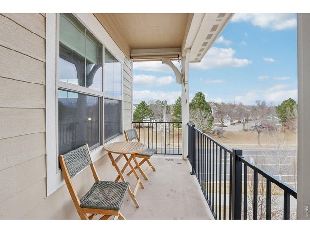 4612 Hahns Peak Dr 302, Loveland, CO 80538