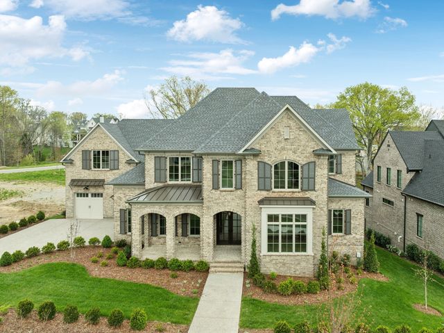 9314 Double Run Ct, College Grove, TN 37046