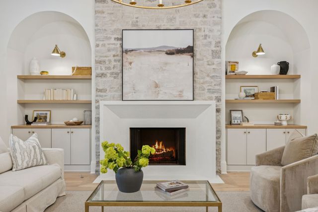 9314 Double Run Ct, College Grove, TN 37046