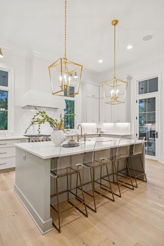 9314 Double Run Ct, College Grove, TN 37046