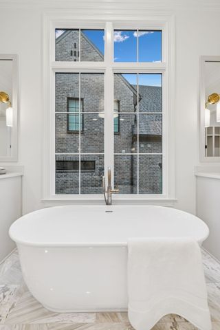 9314 Double Run Ct, College Grove, TN 37046