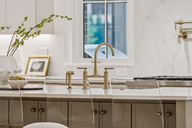 9314 Double Run Ct, College Grove, TN 37046