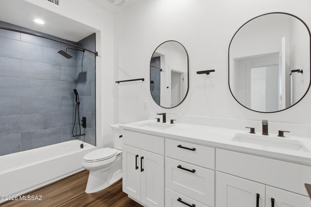 1888 N El Moraga Drive, Tucson, AZ 85745