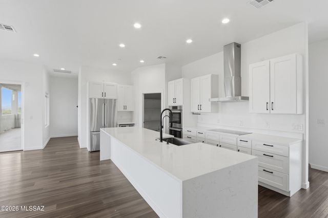 1888 N El Moraga Drive, Tucson, AZ 85745