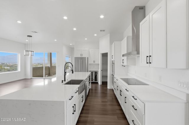 1888 N El Moraga Drive, Tucson, AZ 85745