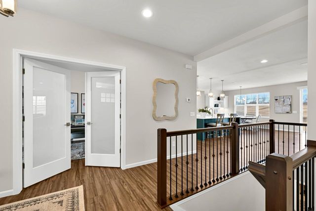 8020 W Preserve PARKWAY, Mequon, WI 53097