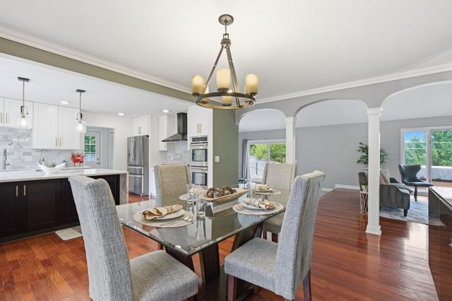 7001 Lanham Lane, Edina, MN 55439
