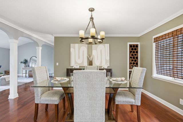 7001 Lanham Lane, Edina, MN 55439