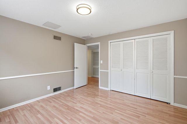 7001 Lanham Lane, Edina, MN 55439