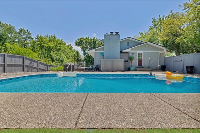 7001 Lanham Lane, Edina, MN 55439