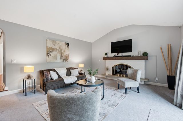 7001 Lanham Lane, Edina, MN 55439