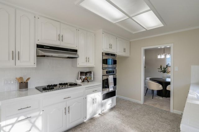 909 Hillcrest Boulevard, Millbrae, CA 94030