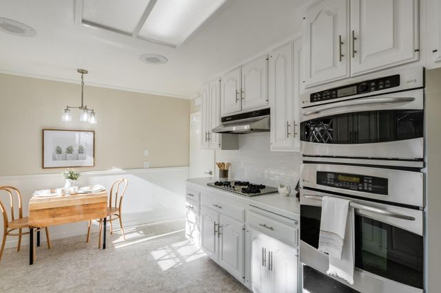 909 Hillcrest Boulevard, Millbrae, CA 94030