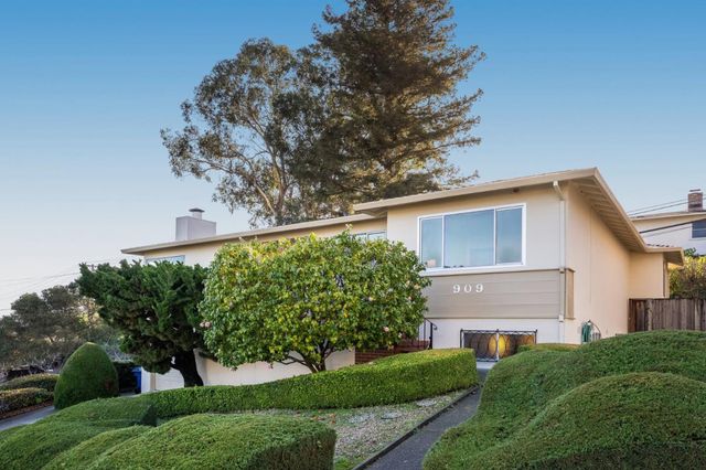 909 Hillcrest Boulevard, Millbrae, CA 94030