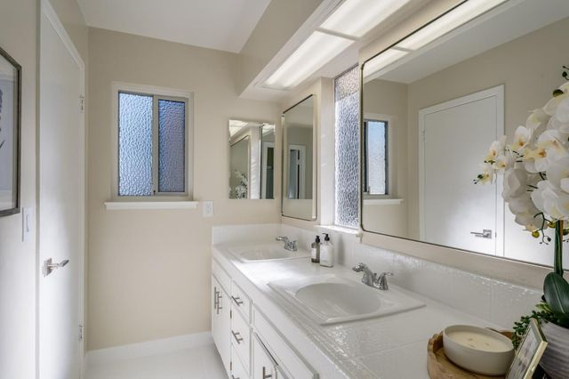 909 Hillcrest Boulevard, Millbrae, CA 94030