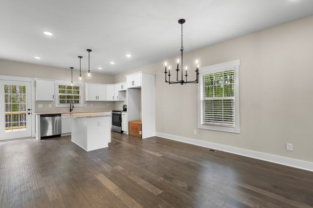 1173 Black Rock Rd, Clarksville, TN 37040