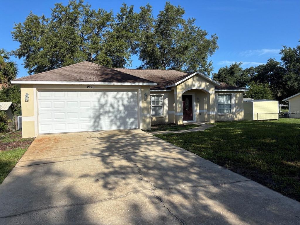 1920 CALLE ALTO VISTA, Deland, FL 32724