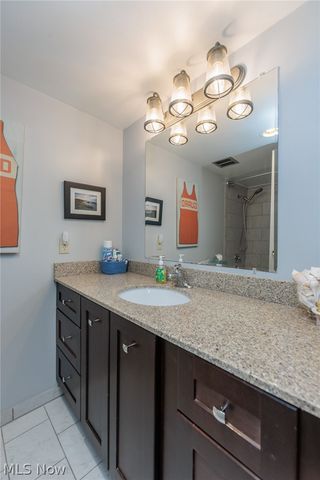12500 Edgewater Drive 303, Lakewood, OH 44107