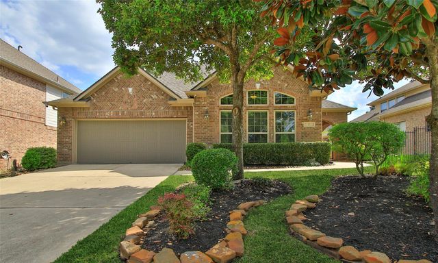 7 Vershire Circle, The Woodlands, TX 77354
