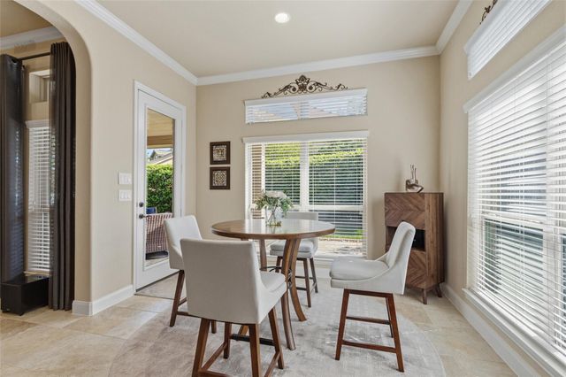 7 Vershire Circle, The Woodlands, TX 77354