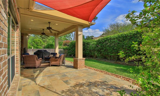 7 Vershire Circle, The Woodlands, TX 77354