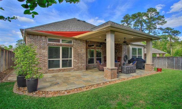 7 Vershire Circle, The Woodlands, TX 77354