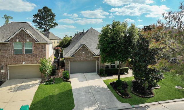 7 Vershire Circle, The Woodlands, TX 77354