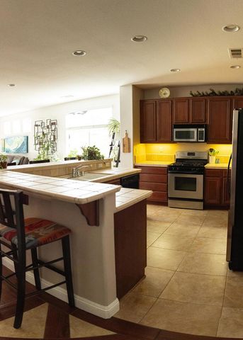 11669 Minckler Circle, Yucaipa, CA 92399