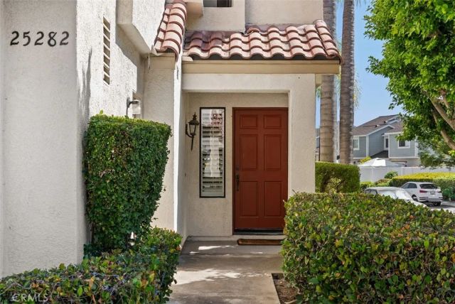 25282 Vista Hermosa, Lake Forest, CA 92630
