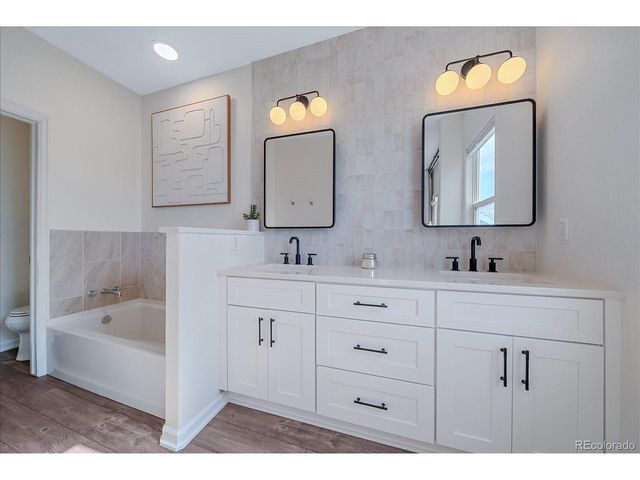 11250 Florence St 12D, Commerce City, CO 80640