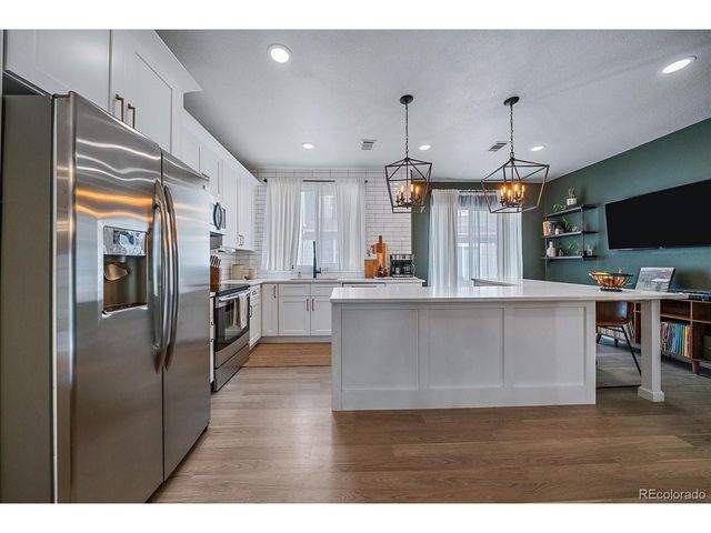 11250 Florence St 12D, Commerce City, CO 80640
