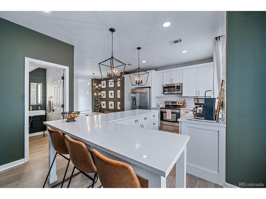 11250 Florence St 12D, Commerce City, CO 80640