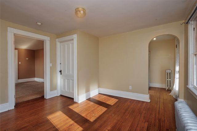 20 Evergreen Street, Rochester, NY 14605