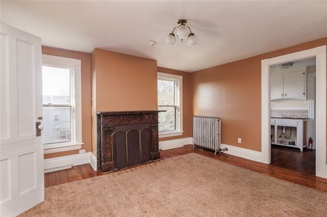 20 Evergreen Street, Rochester, NY 14605