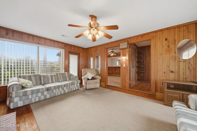1130 N Road Street, Elizabeth City, NC 27909