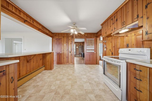 1130 N Road Street, Elizabeth City, NC 27909
