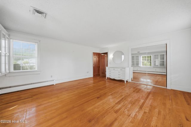 1130 N Road Street, Elizabeth City, NC 27909