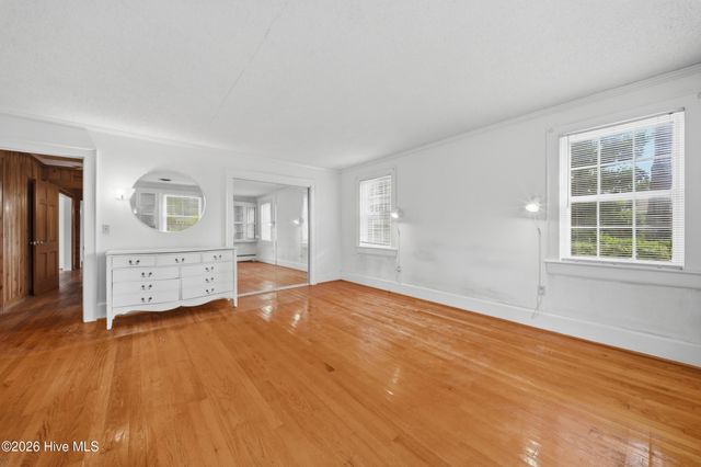 1130 N Road Street, Elizabeth City, NC 27909