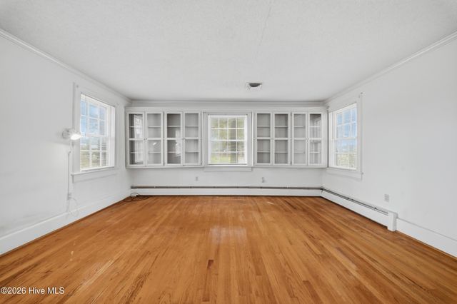 1130 N Road Street, Elizabeth City, NC 27909