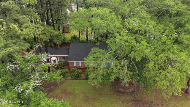 1130 N Road Street, Elizabeth City, NC 27909