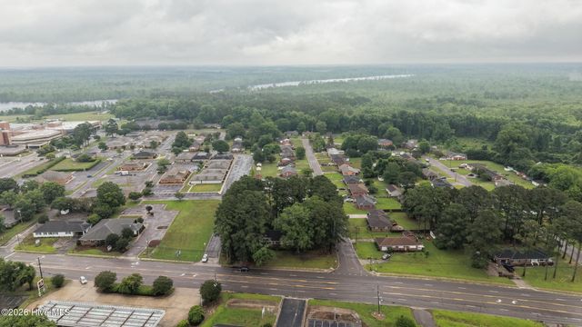 1130 N Road Street, Elizabeth City, NC 27909