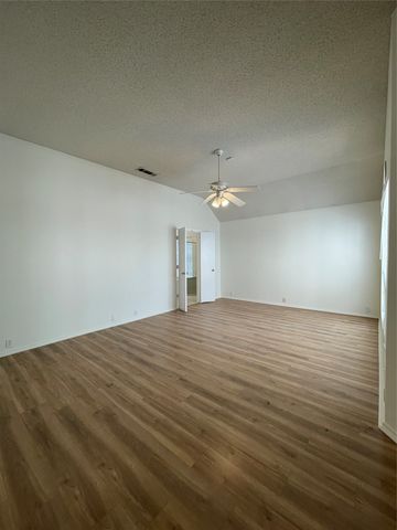 6004 CAVE RIVER Drive, Plano, TX 75093