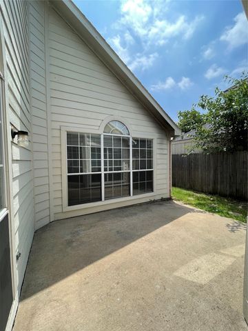 6004 CAVE RIVER Drive, Plano, TX 75093