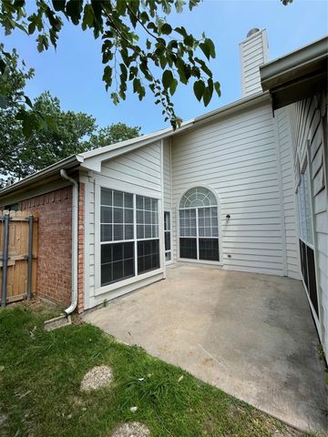 6004 CAVE RIVER Drive, Plano, TX 75093