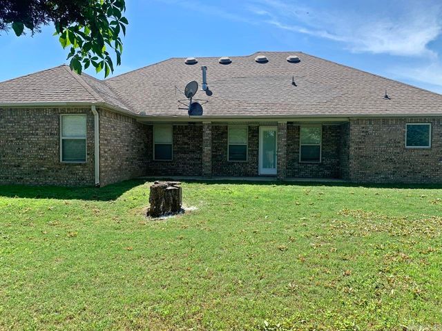 102 Wildflower Dr, Beebe, AR 72012