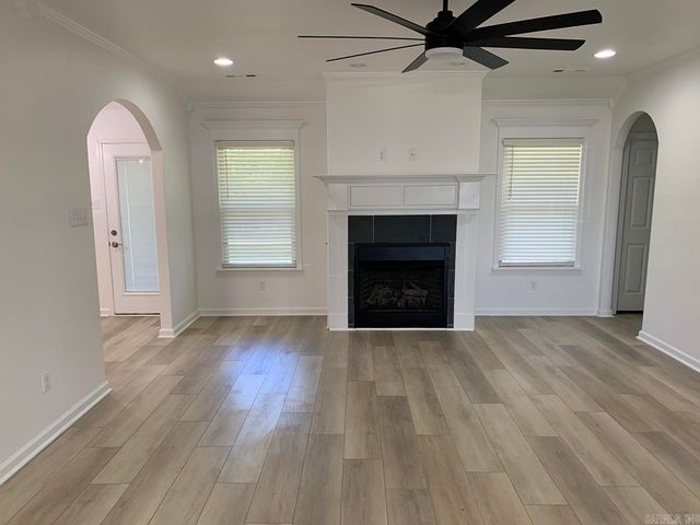 102 Wildflower Dr, Beebe, AR 72012